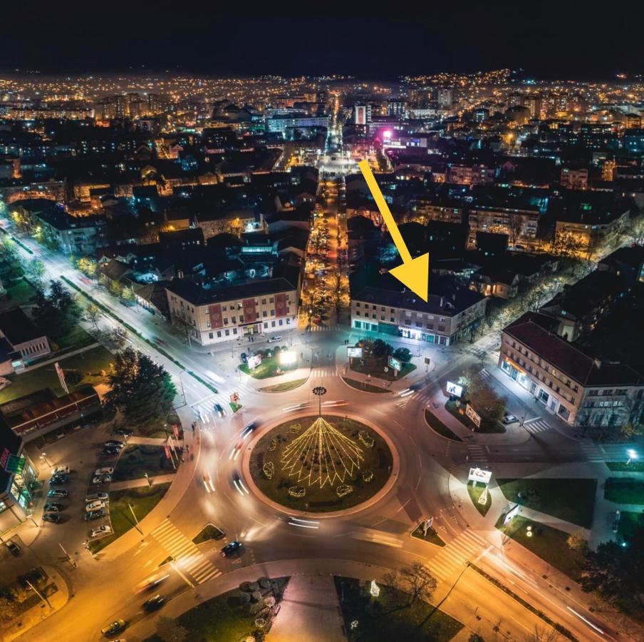 Ferienwohnung Center Deluxe Studio Nikšić Exterior foto